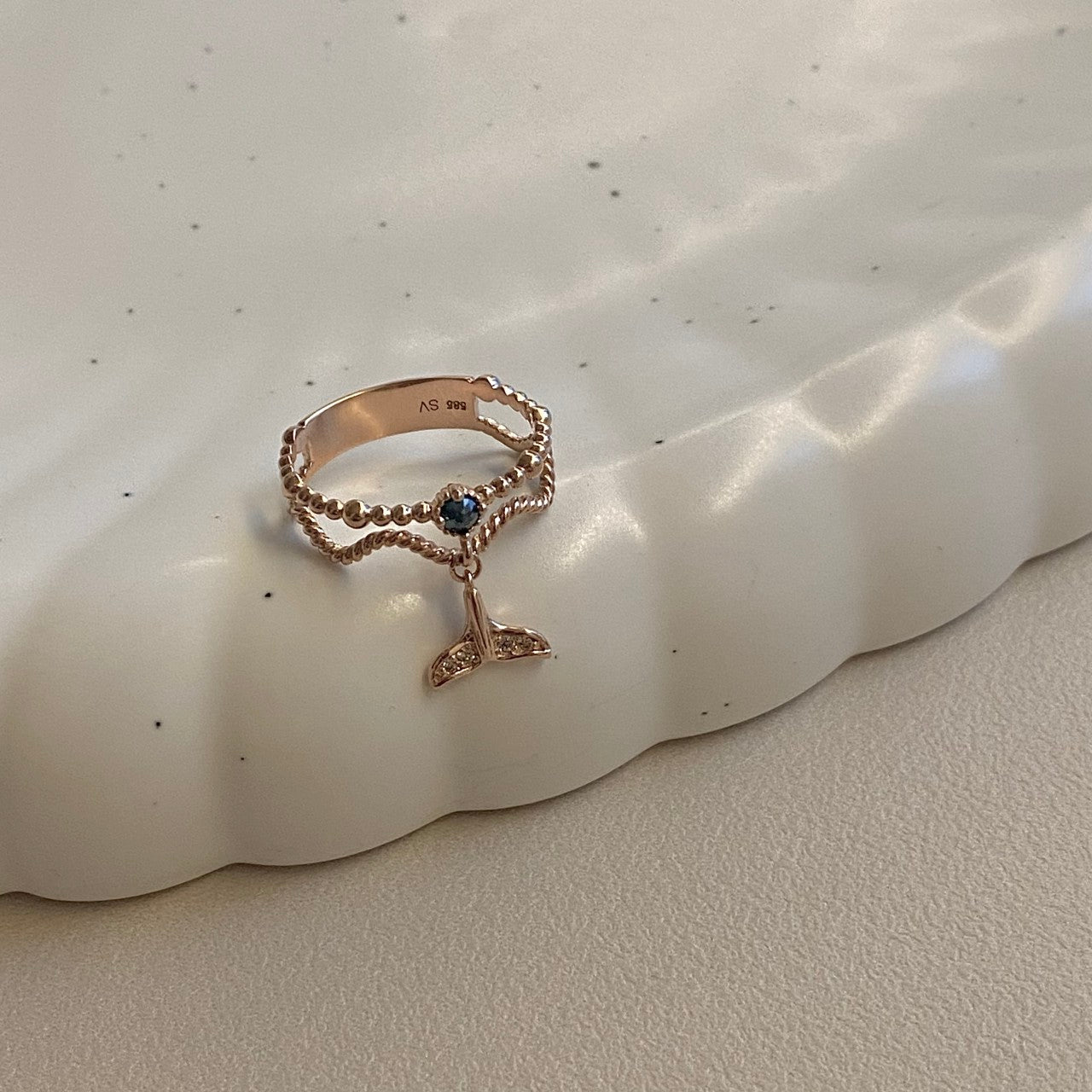 Dolphin Tail Ring
