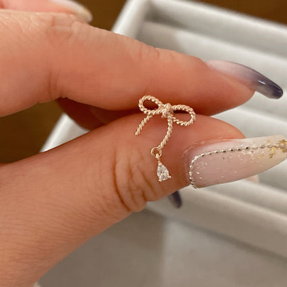Bow Dangle Piercing