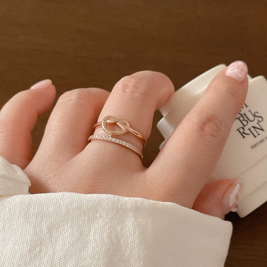 Pretzel Ring