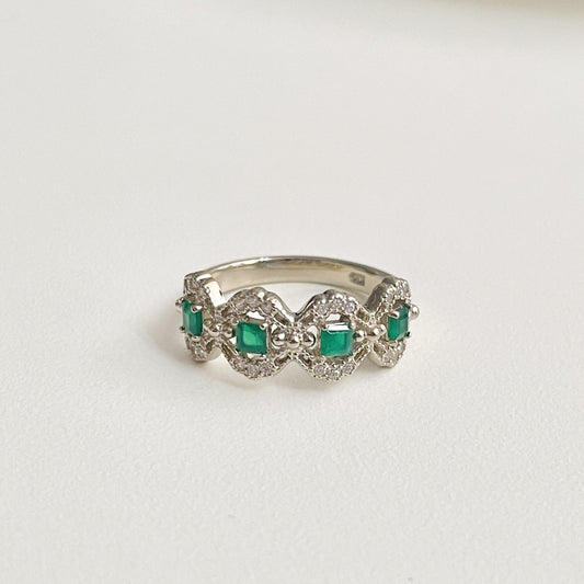 Green Onyx Antique Ring