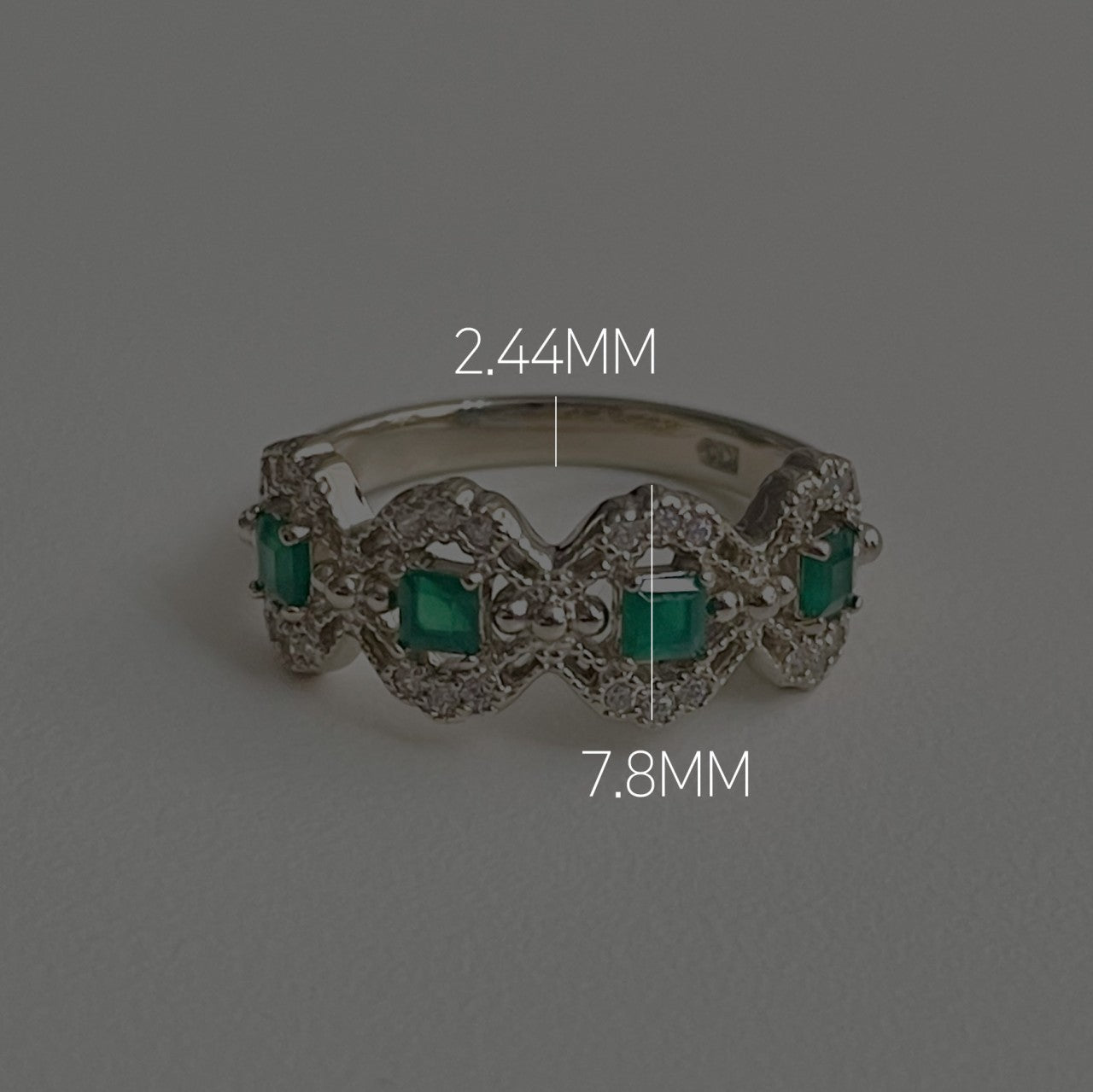 Green Onyx Antique Ring