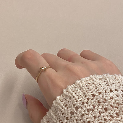 Knot Ring