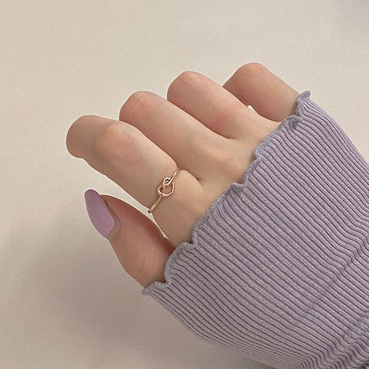 Pretzel Ring