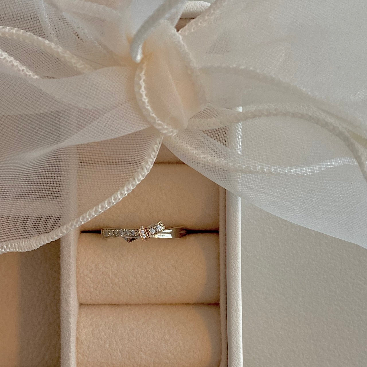 Bow Ring