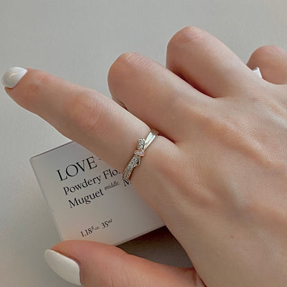 Bow Ring