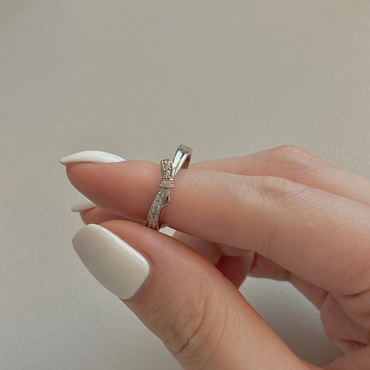 Bow Ring