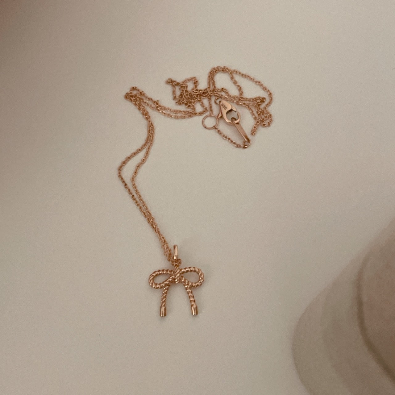 Rope Twist Bow Necklace