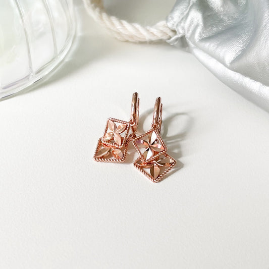Flower Dangle Earrings