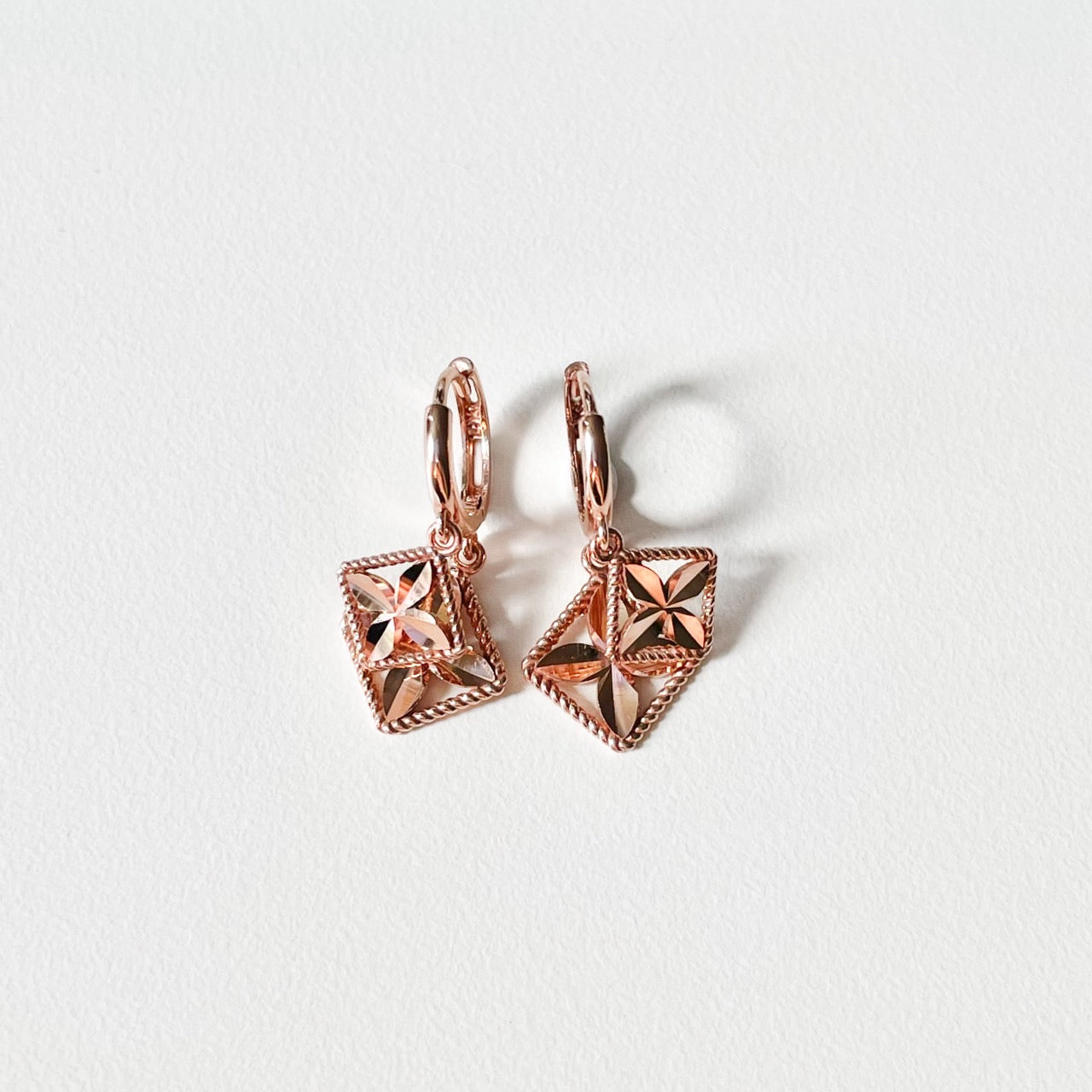Flower Dangle Earrings