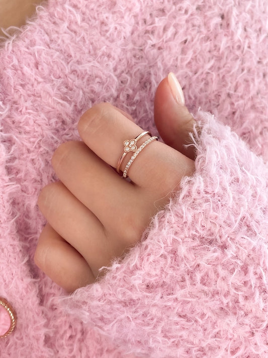 Clover Ring