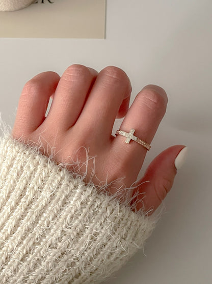 Cross Ring
