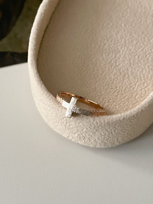 Cross Ring