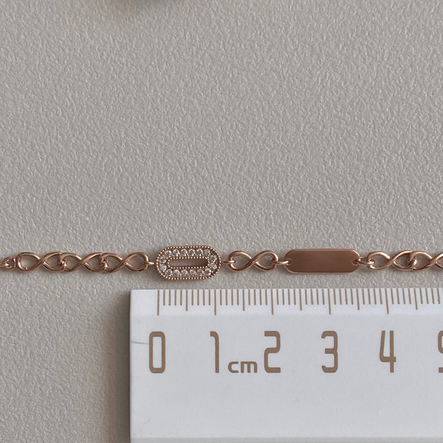 Victoria Chain Bracelet