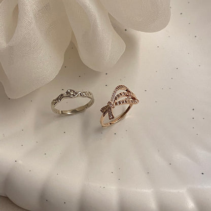 Bow and Texture Ring