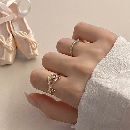 Bow and Texture Ring