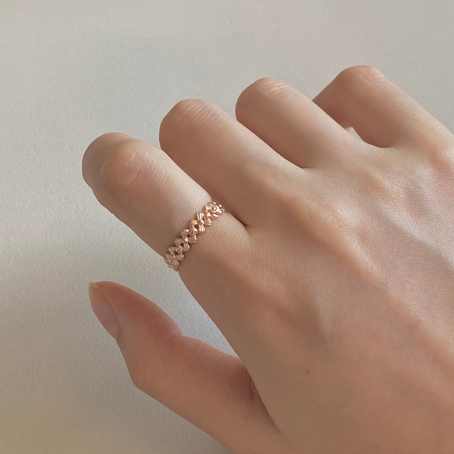 Flower Band Ring