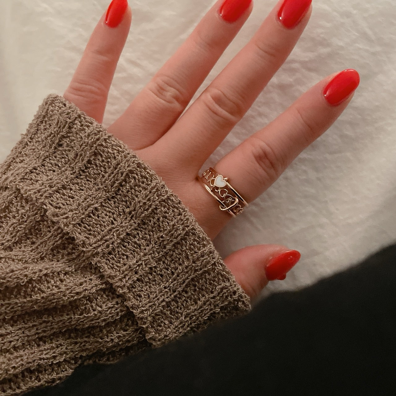 Three Connector Heart Band Ring