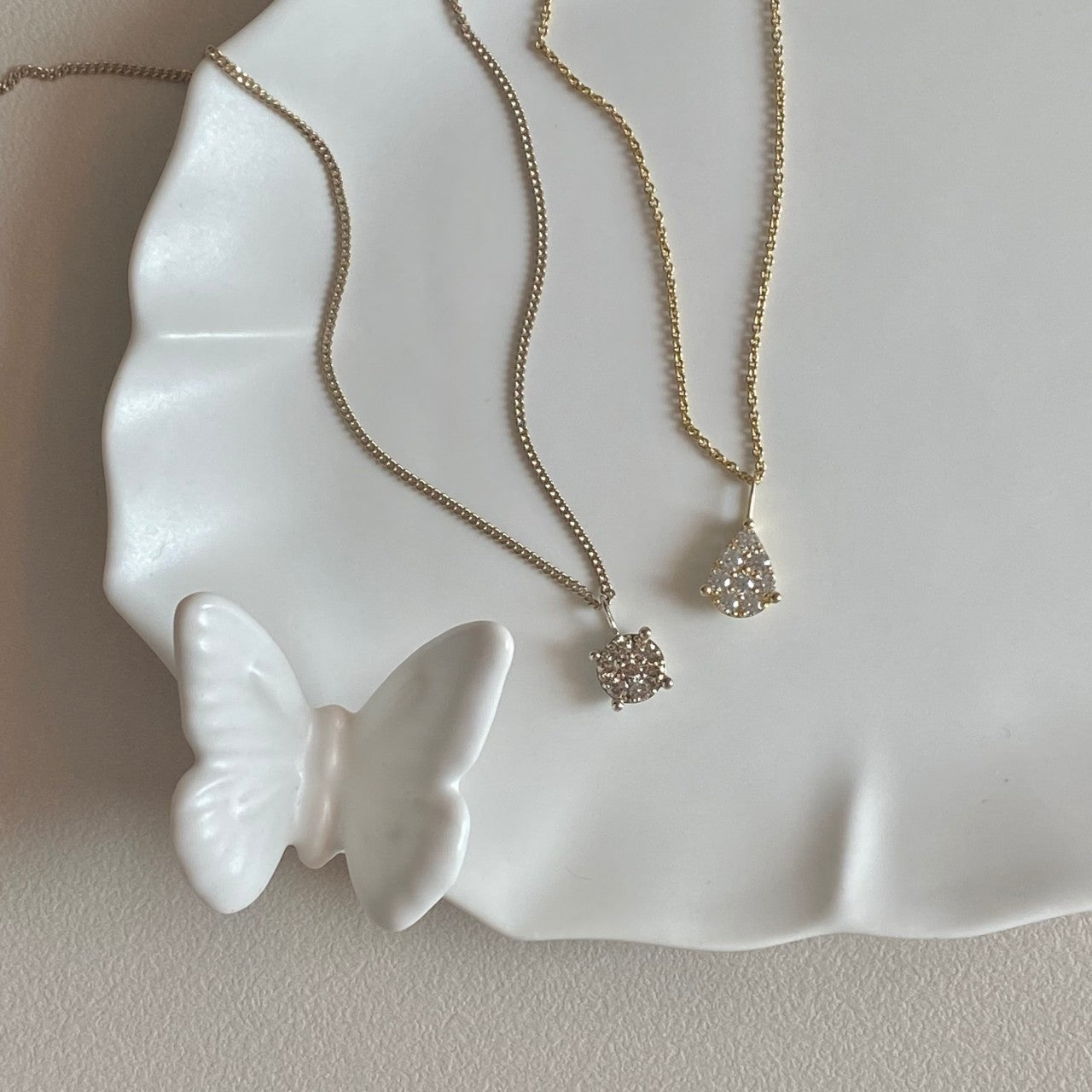 Tear Drop & Round Pendant