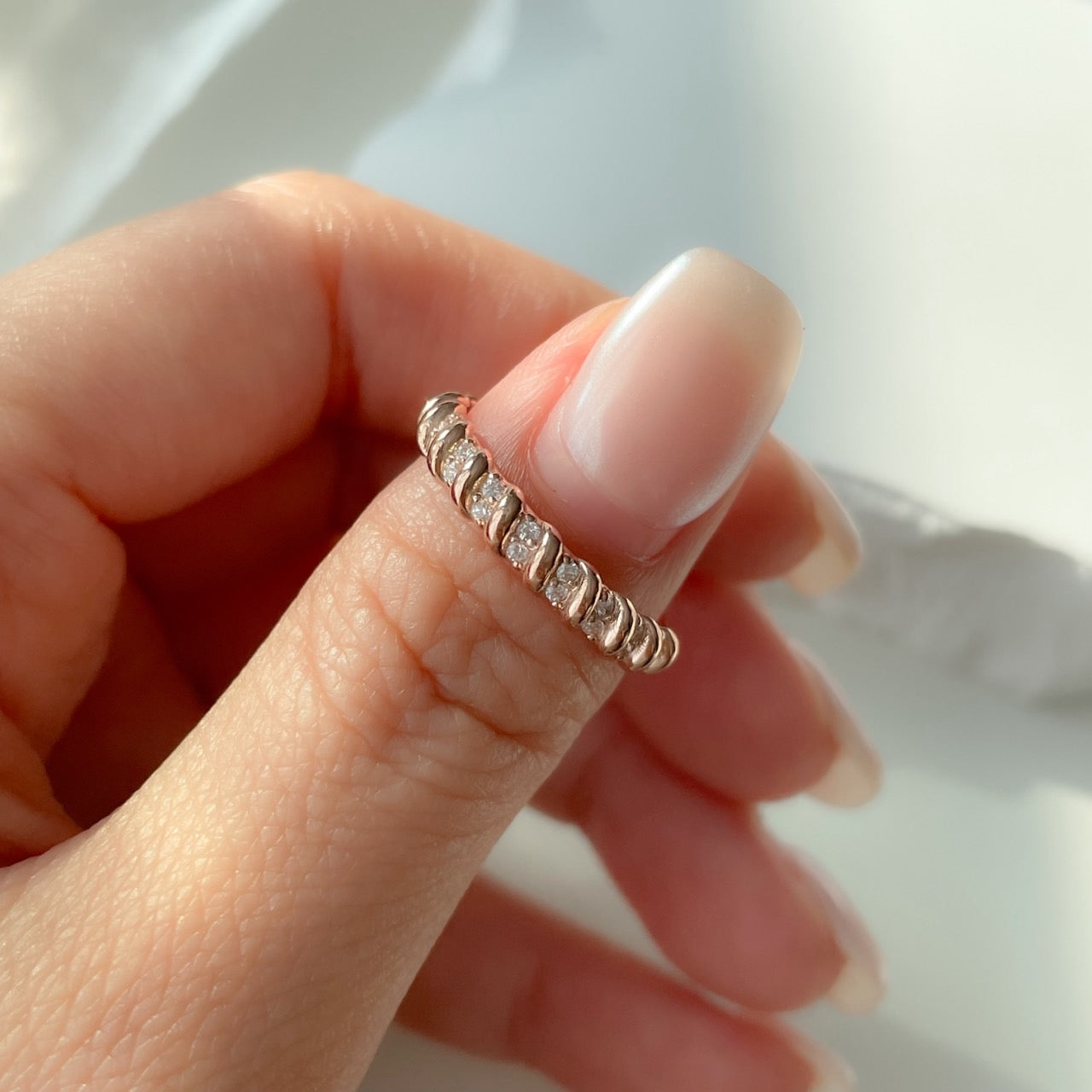 Twist Ring