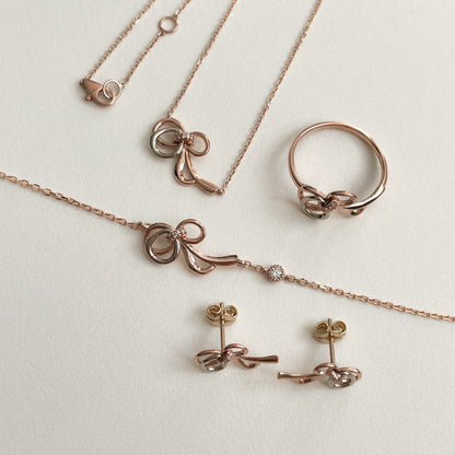 Bow Bracelet