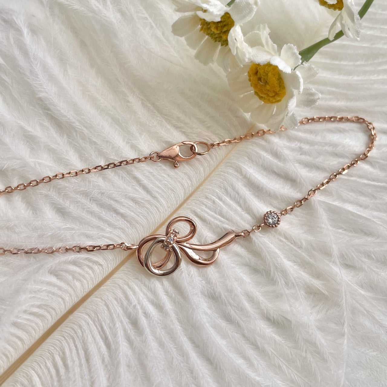 Bow Bracelet