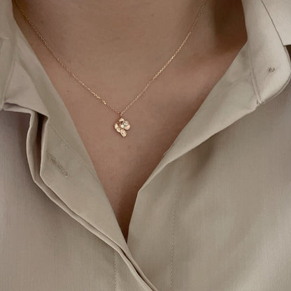 Flower Necklace