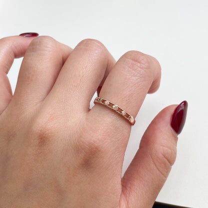 Clover Band Ring