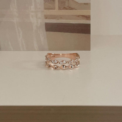 Twisted Double Row Ring