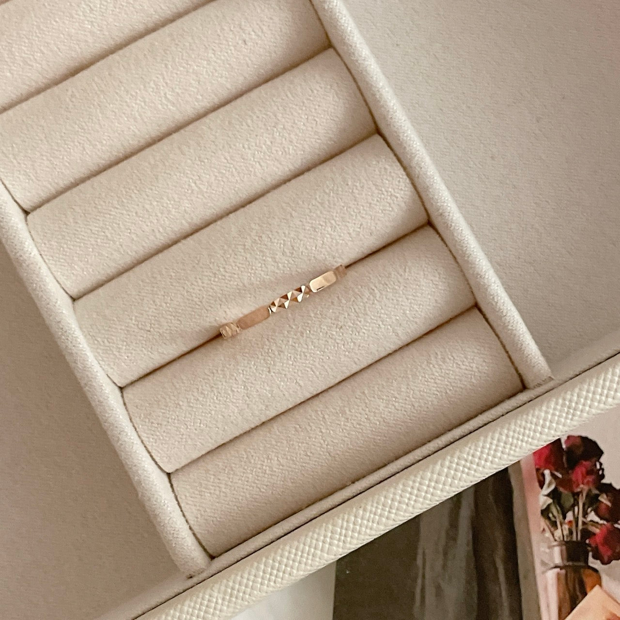 Cutting Texture Ring