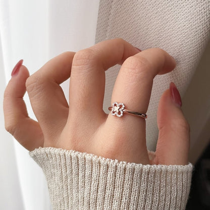 Clover Ring
