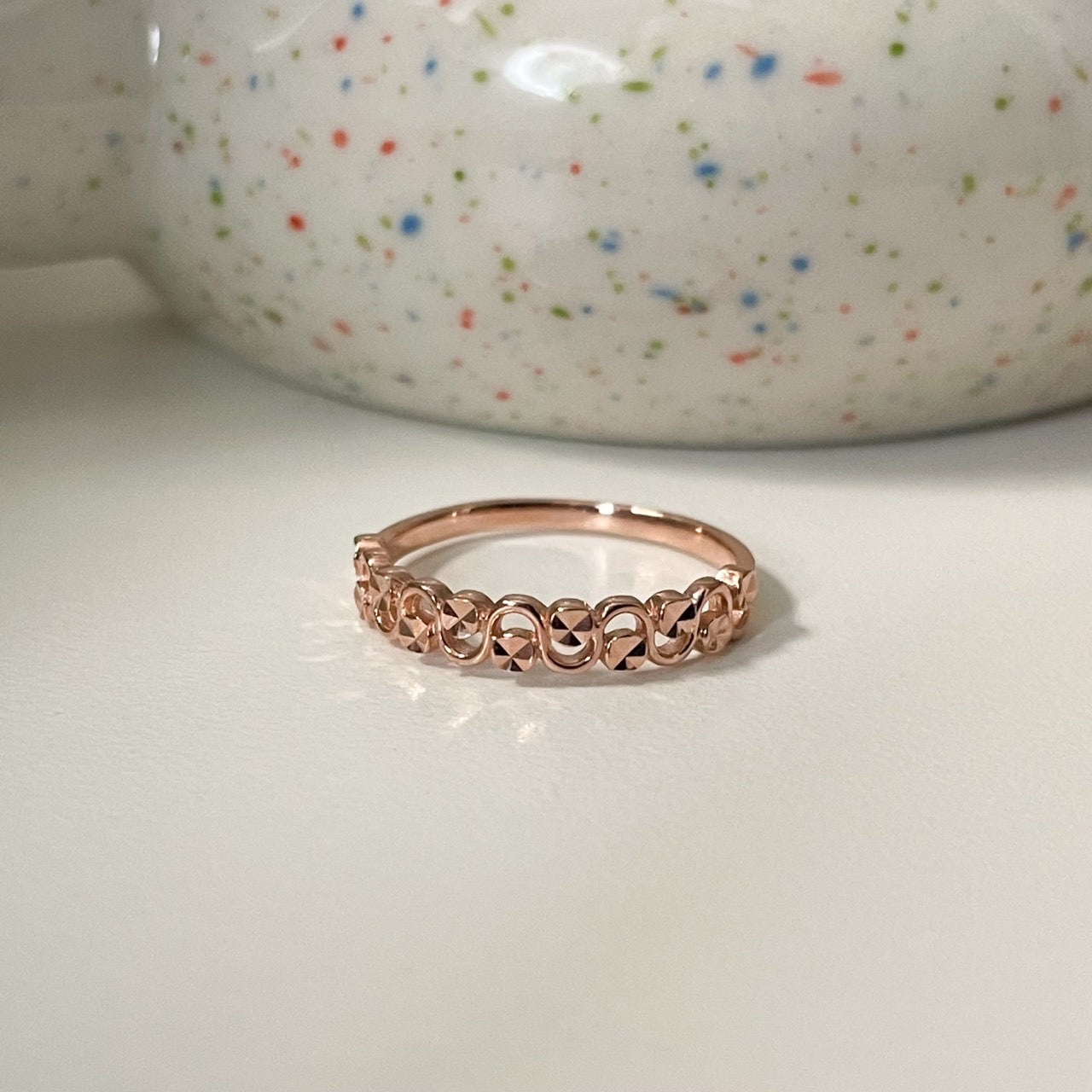 Rounded wave ring
