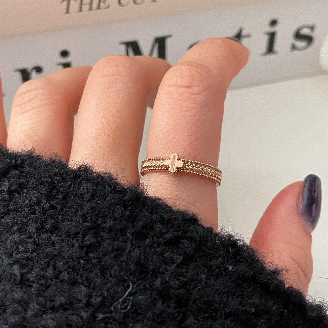 Clover Ring