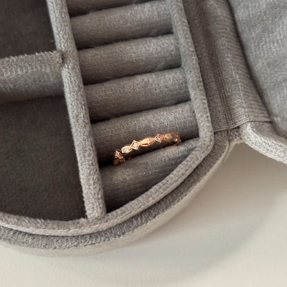 Oval Rhombus Ring