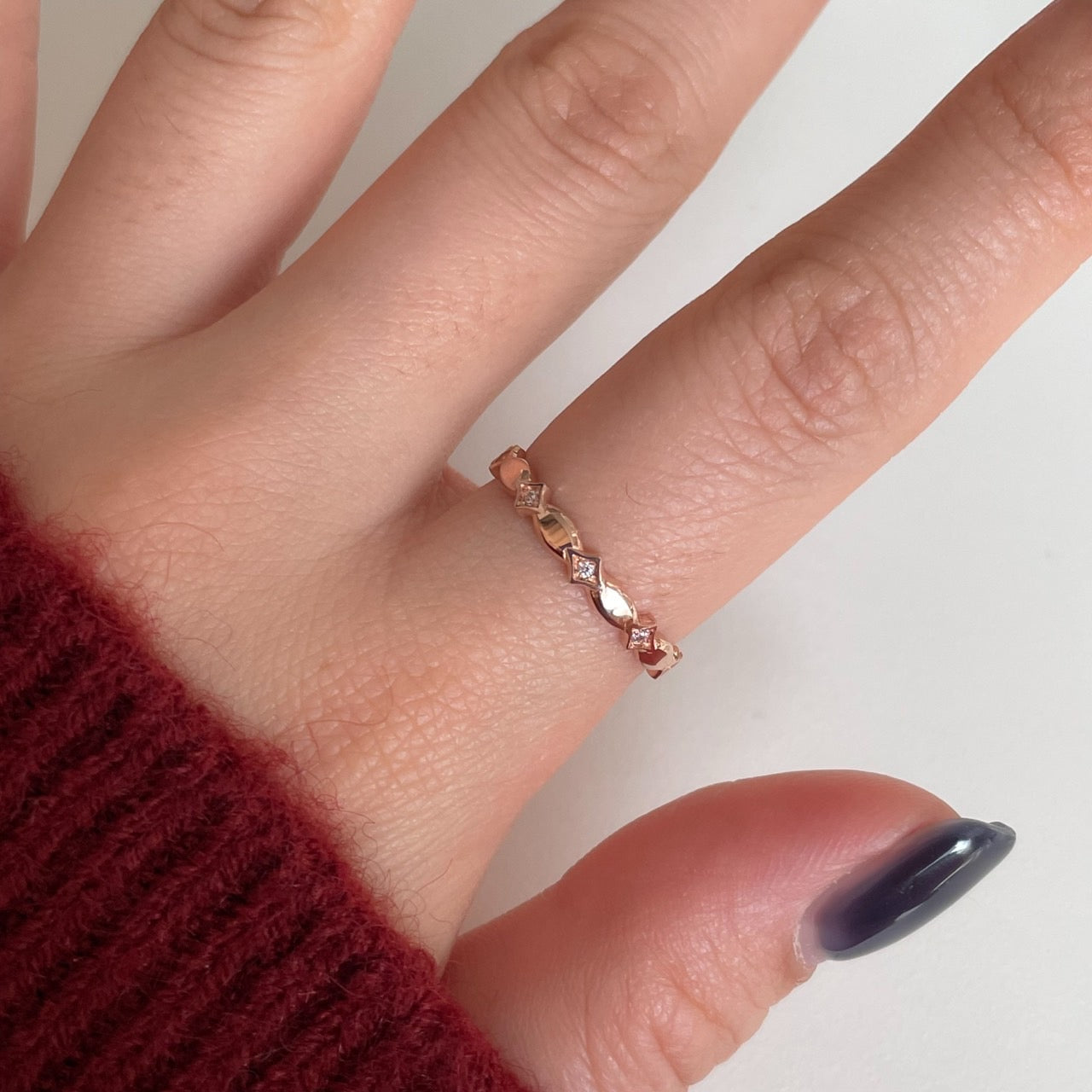 Oval Rhombus Ring