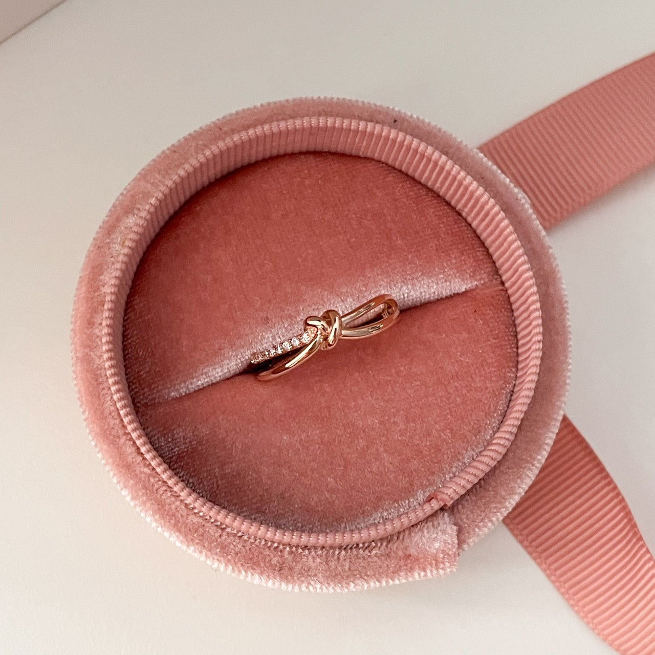 Knot Ring