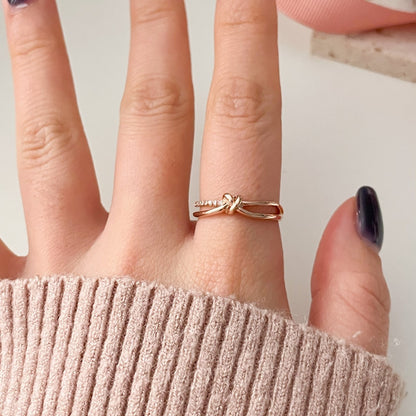 Knot Ring