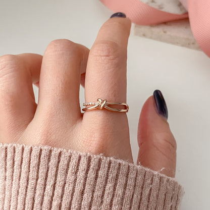 Knot Ring