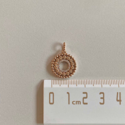 Round Pendant