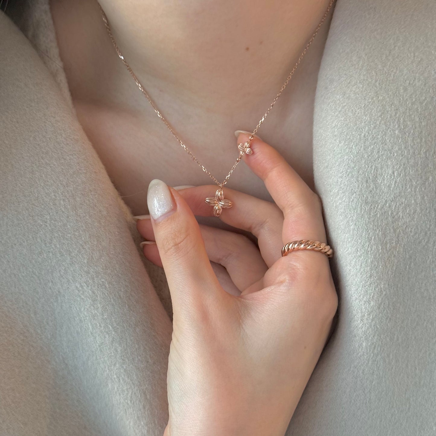 Flower Necklace