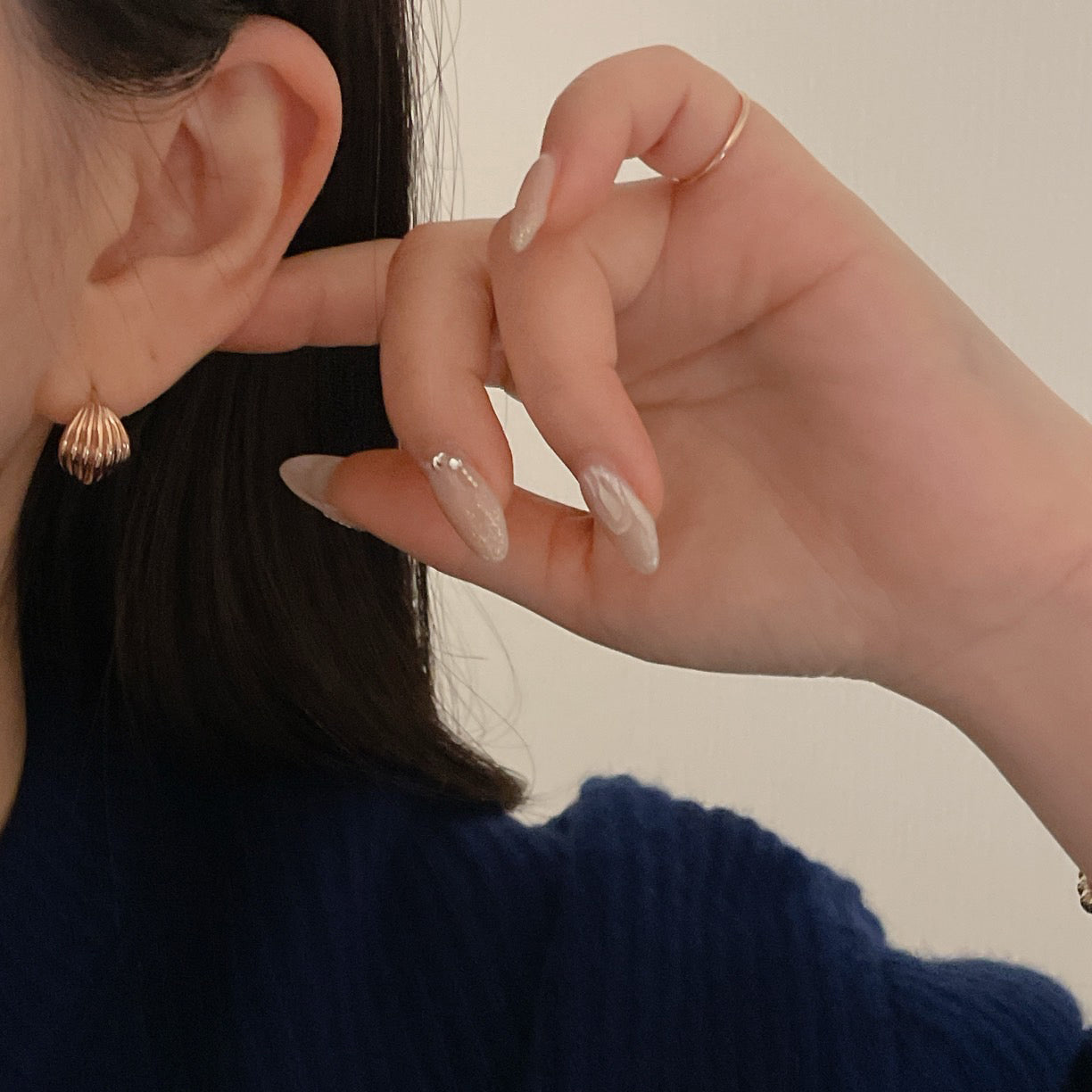 Shell Hoop Earrings