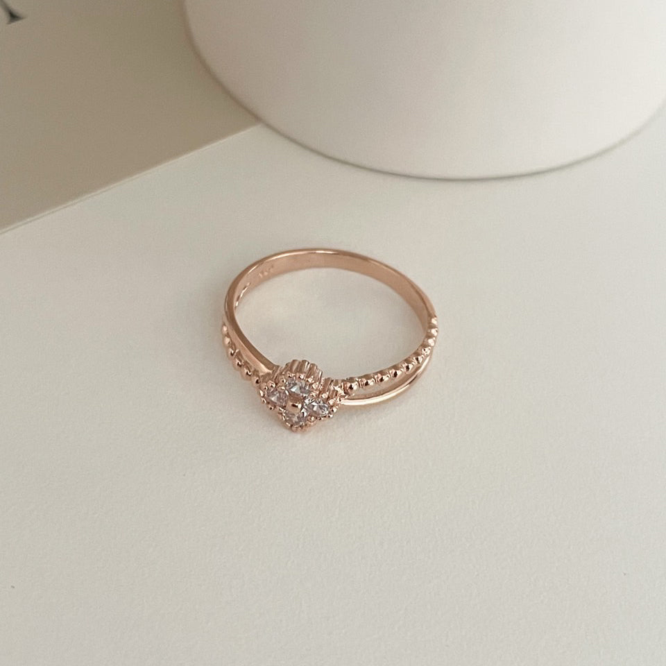 Clover Double Row Ring