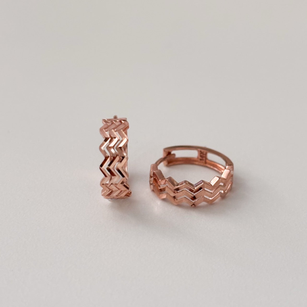 Zigzag Hoop Earrings
