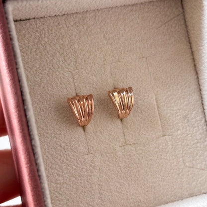 Ribbed Hoop Earrings