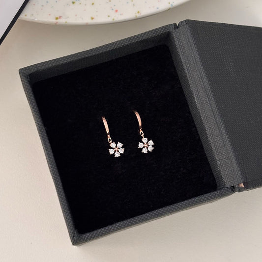 Flower Dangle Earrings