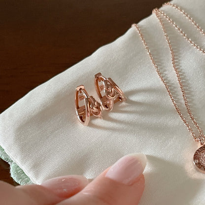 Knot Earrings