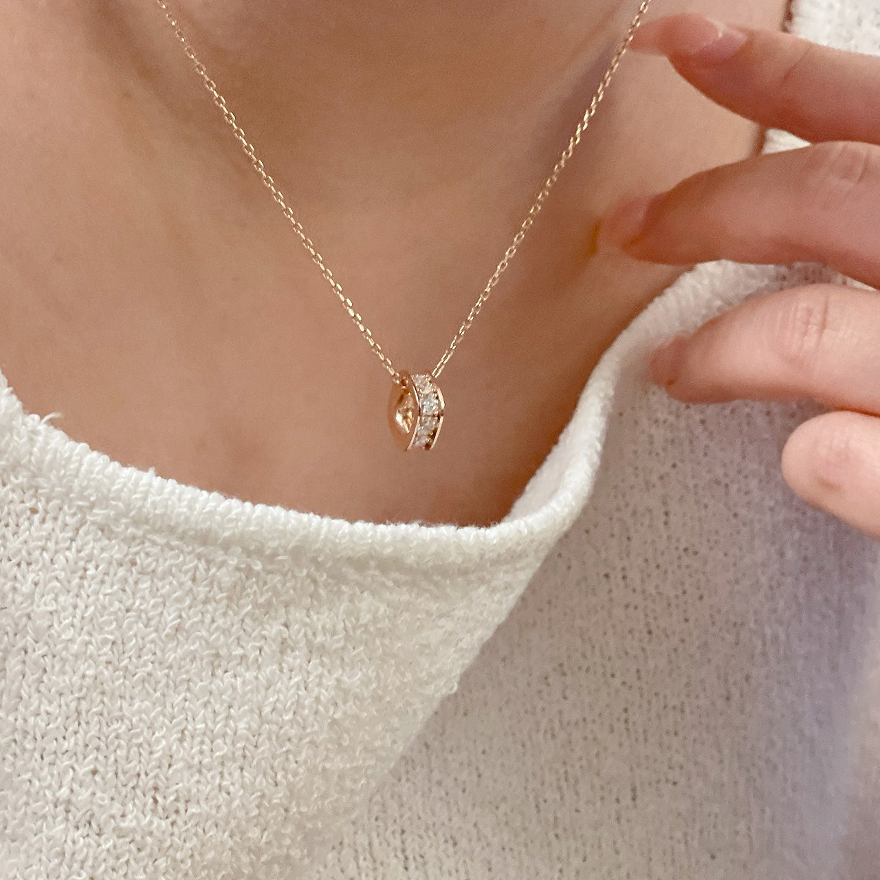 Cushion Square Necklace