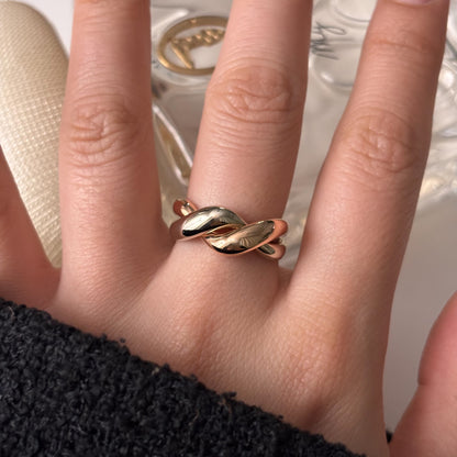 Twist Two Tone Ring