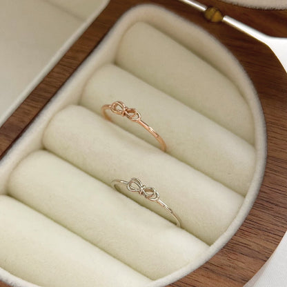 Mini Bow Ring