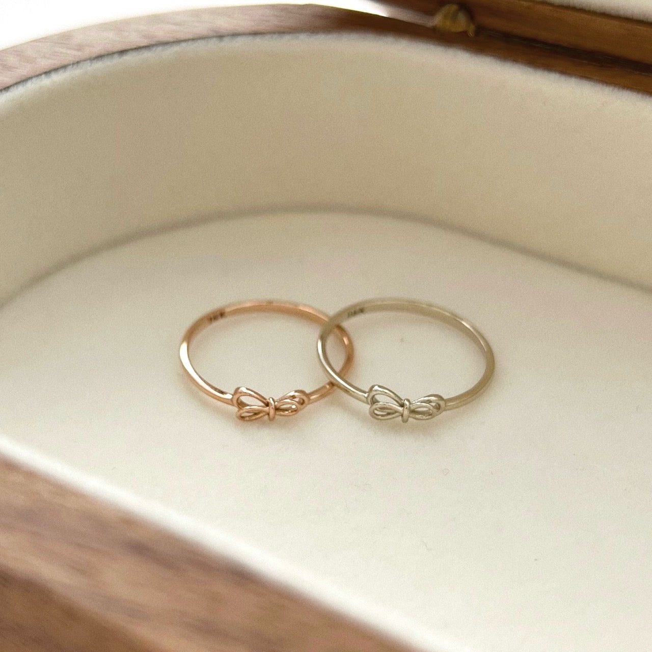 Mini Bow Ring