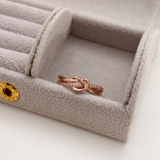Pretzel Heart Ring